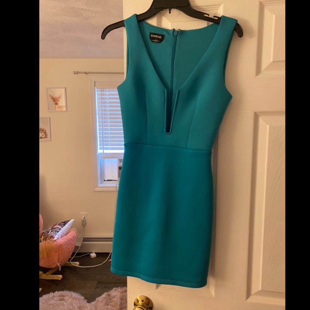Bebe dress